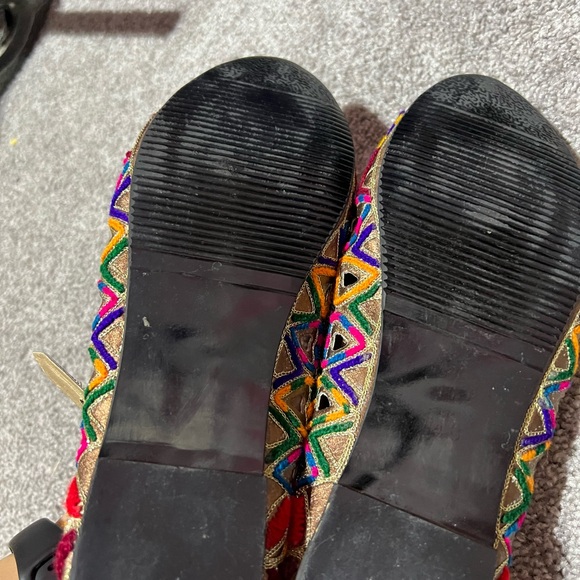 Indian Pakistani traditional shoes - Picture 3 of 3